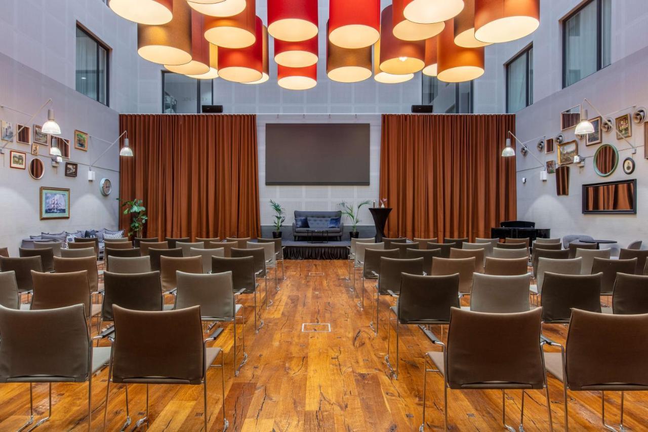 Hotelli Radisson Blu Metropol 4*